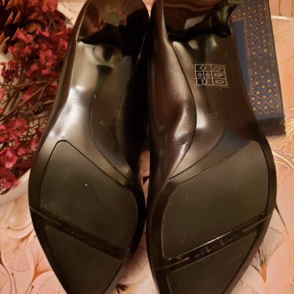 Nine West Black Leather Classic Heels Size 9M - Picture 6 of 11